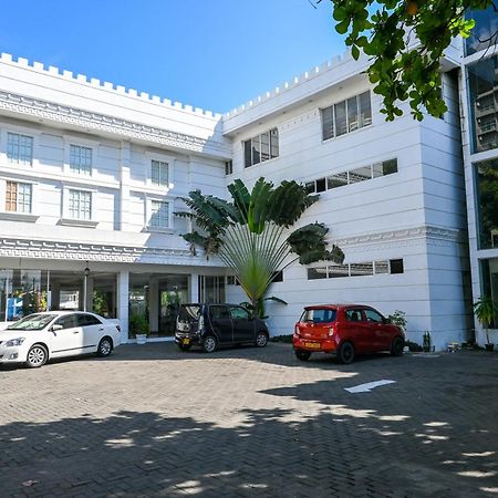 The Kings Bay Hotel By Silvas Negombo Zewnętrze zdjęcie
