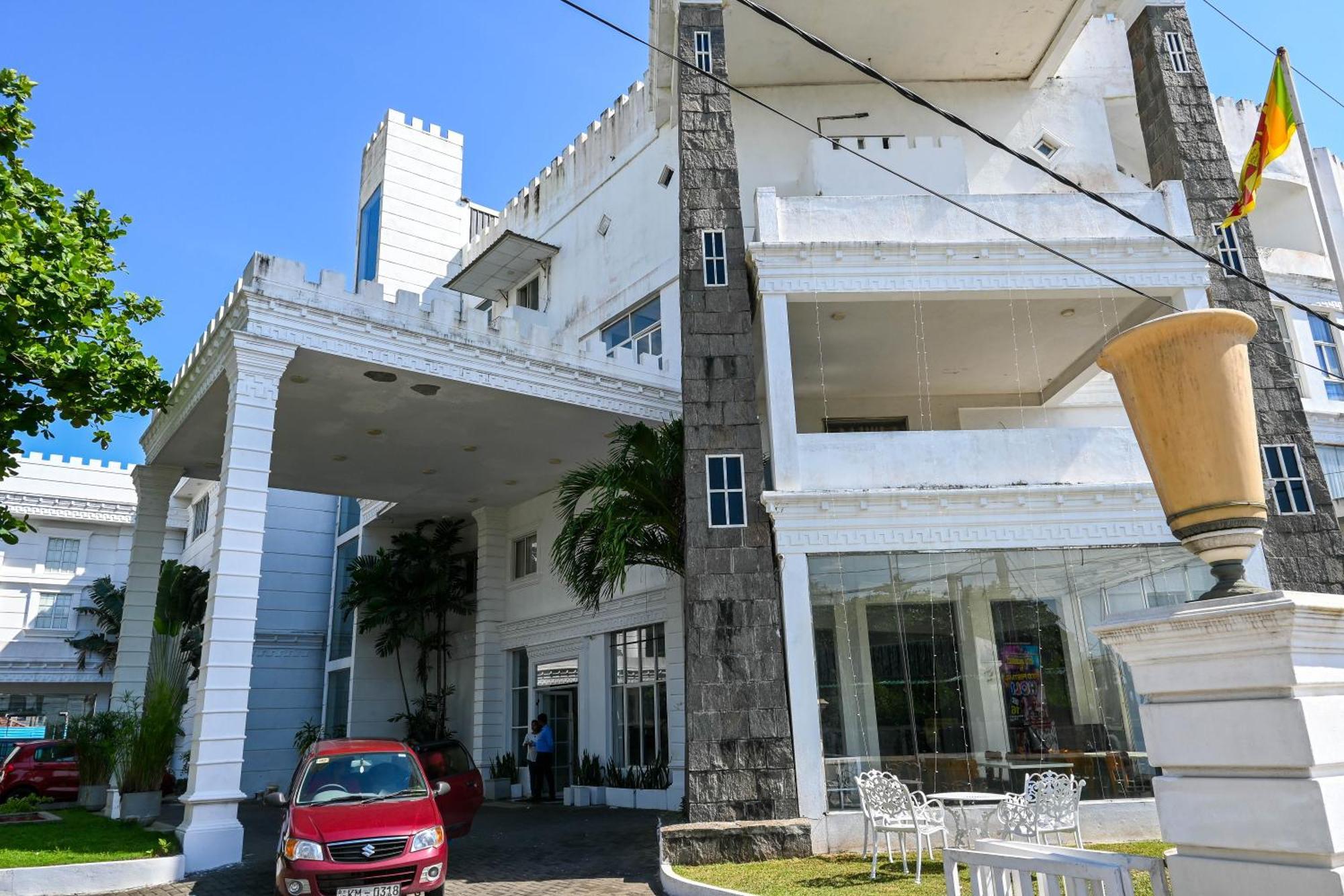 The Kings Bay Hotel By Silvas Negombo Zewnętrze zdjęcie